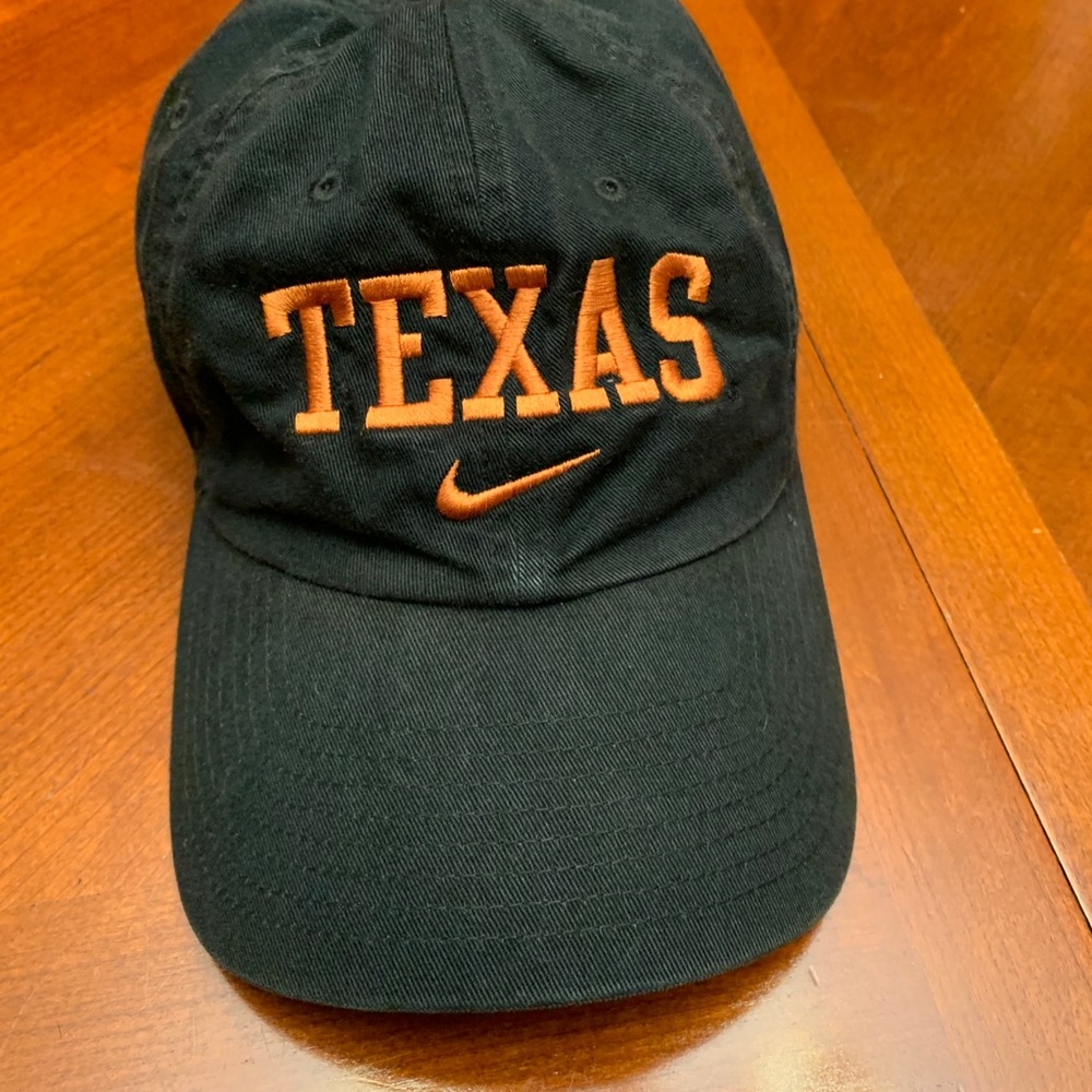 Nike UT dad cap